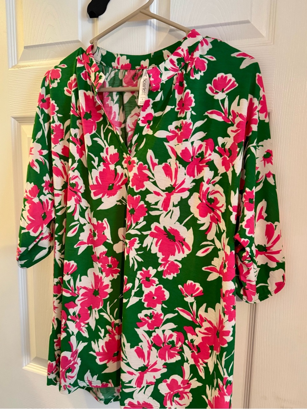 Dear Scarlett Green Floral Top with Pink & White Blossoms - Picture 5 of 5